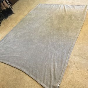 Gray blanket